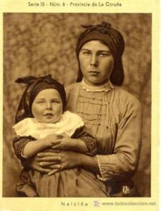 'Mommy': Vintage collectible photograph